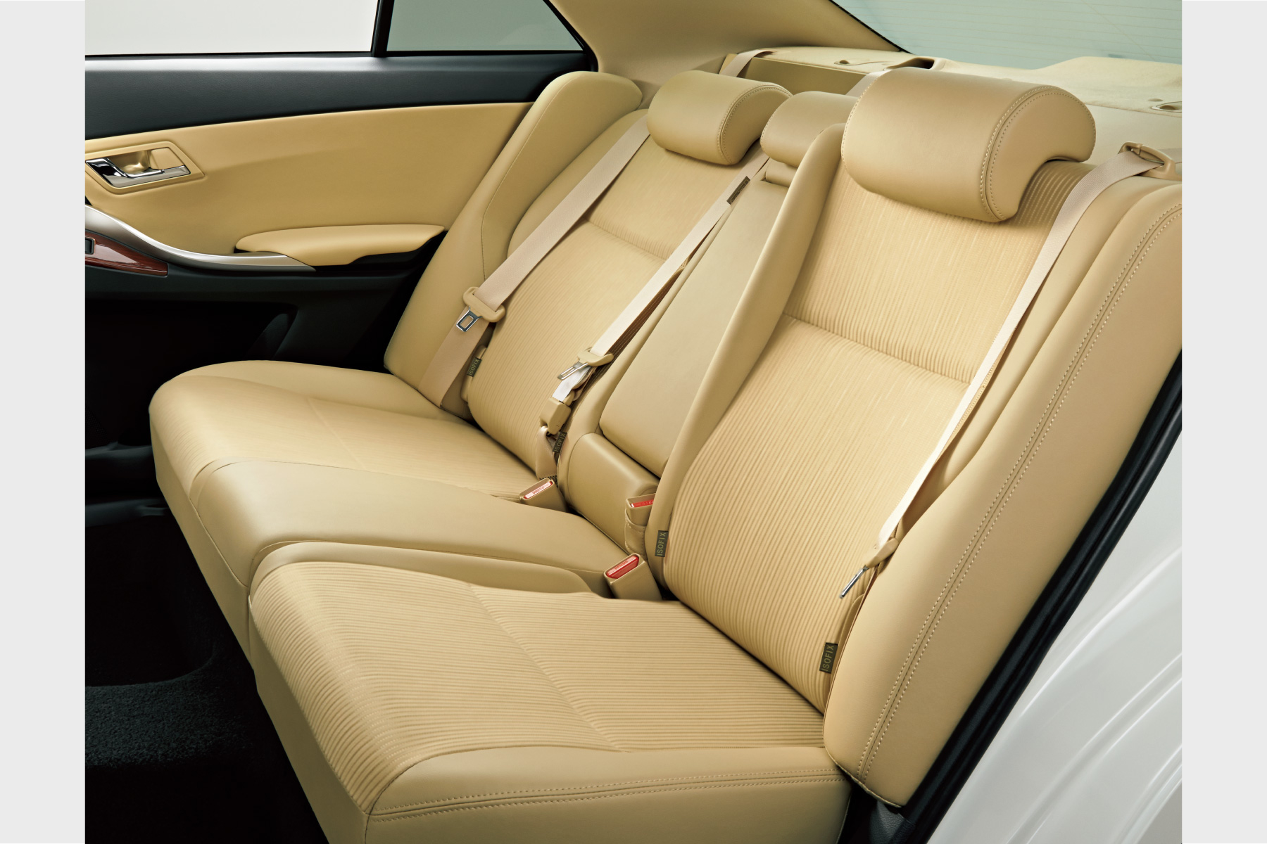 プレミオ 室内 ネッツトヨタつくば株式会社