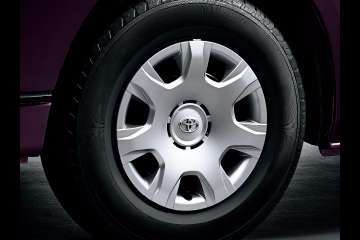 195/80R15 107/105L LT(15×6Jスチールホイール)/フルホイールキャップ(スチールホイール用ハイグレードタイプ)