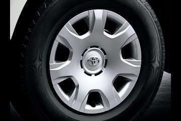 195/80R15 107/105L LT(15×6Jスチールホイール)/フルホイールキャップ(スチールホイール用ハイグレードタイプ)