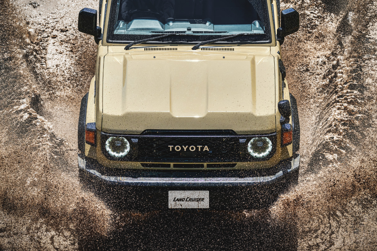 landcruiser70_top_img06